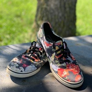 Floral Vans Size 8